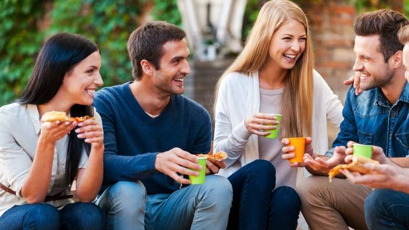 4 Hal yang Membuat Orang Tidak Disukai dalam Pergaulan, Diantaranya Suka Memotong Pembicaraan